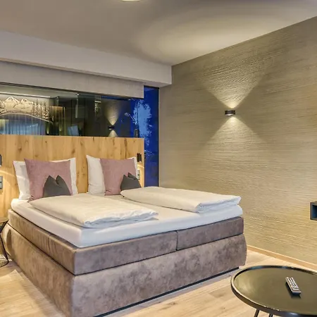 Alte Post Hotel 4*