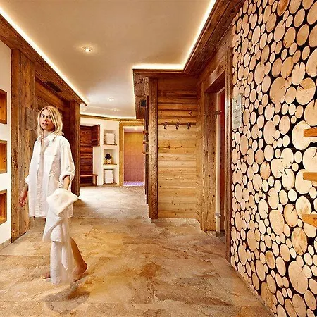 Hotel Alte Post 4*