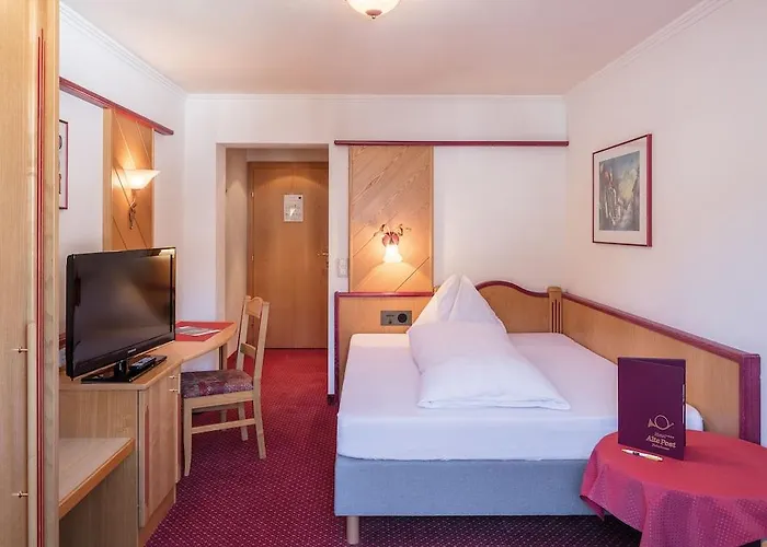 Alte Post Hotel 4*