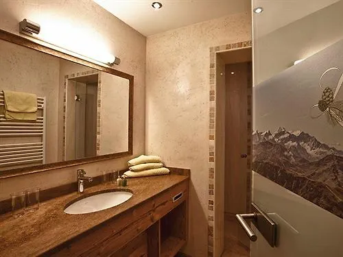 阿尔特伯斯特酒店 4* 菲伯布伦